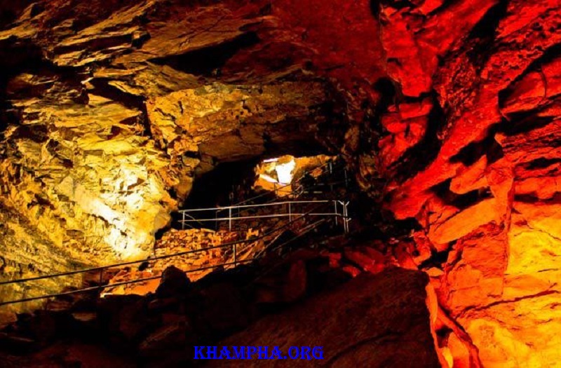 Top 10 Hang Động Đẹp Nhất Hành Tinh