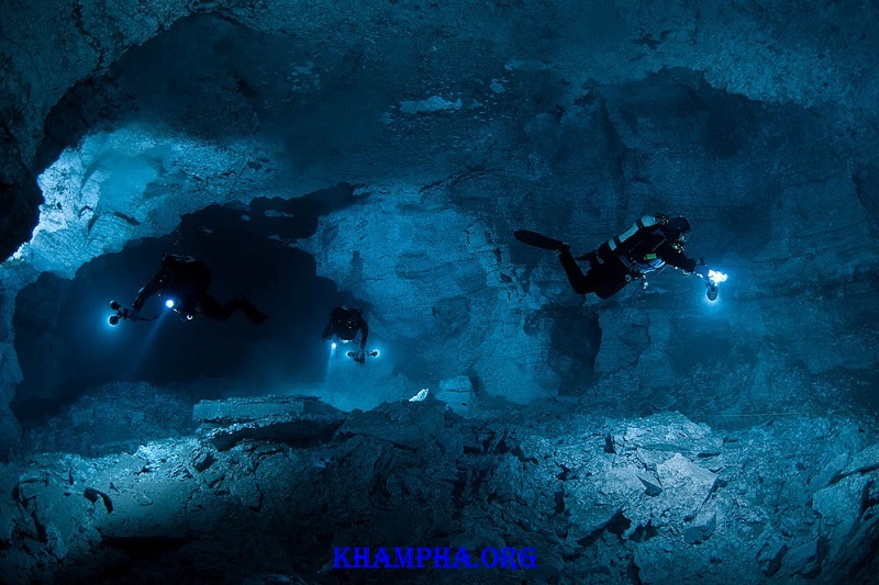 Top 10 Hang Động Đẹp Nhất Hành Tinh