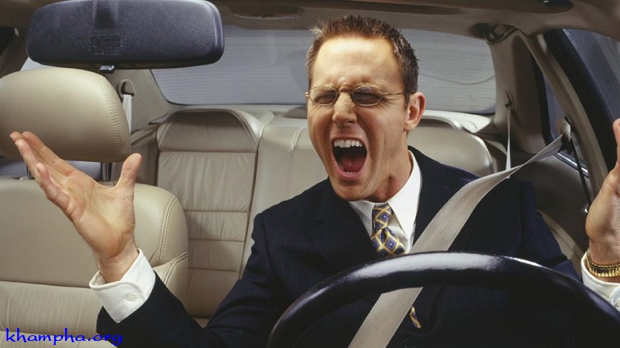 10 việc tuyệt đối không nên làm khi đang giận dữ